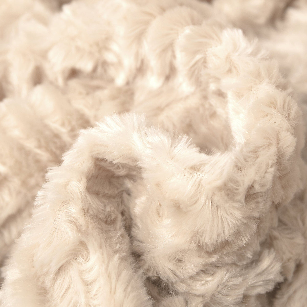 Champange Ivory Geometric Faux Fur Throw Blanket