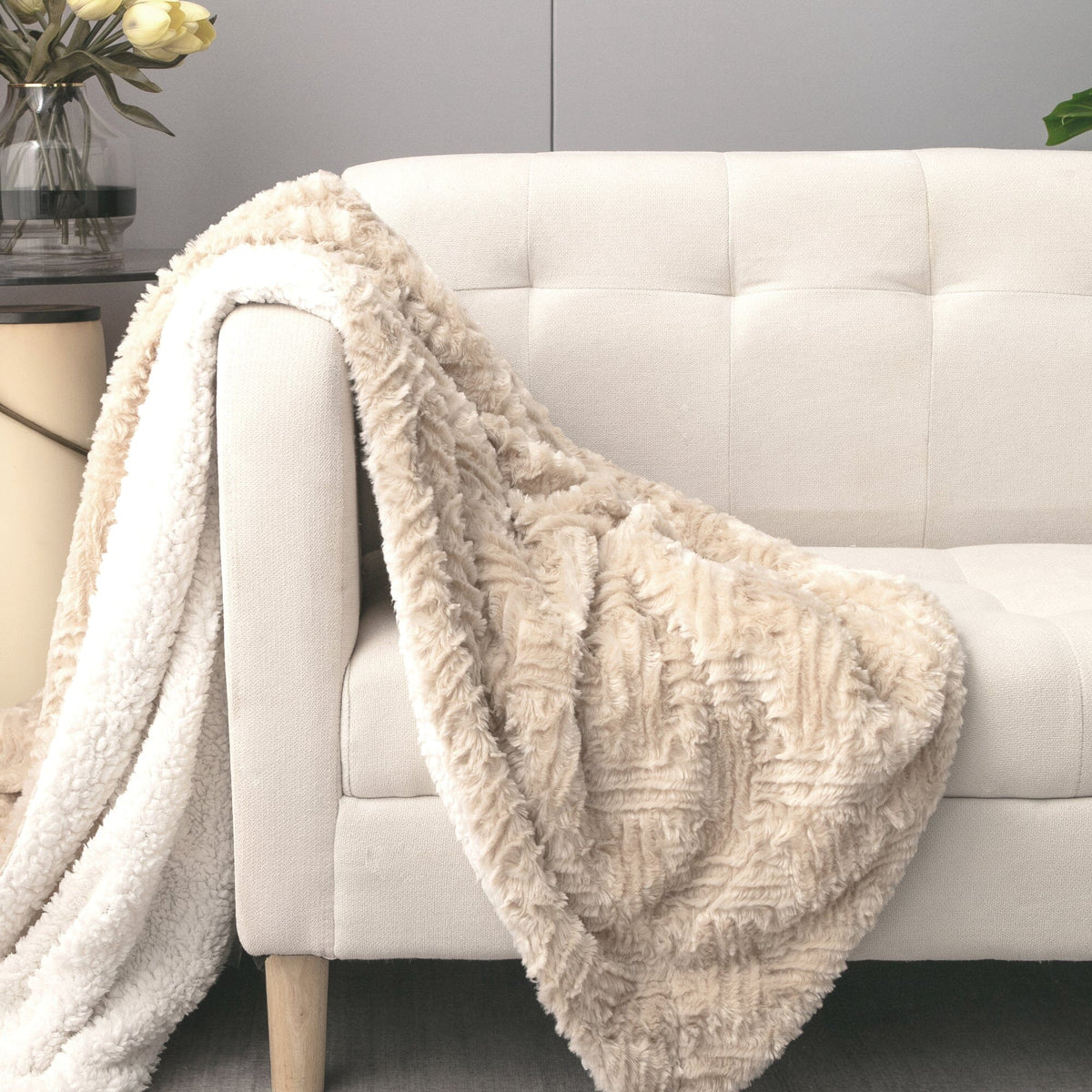 Champange Ivory Geometric Faux Fur Throw Blanket