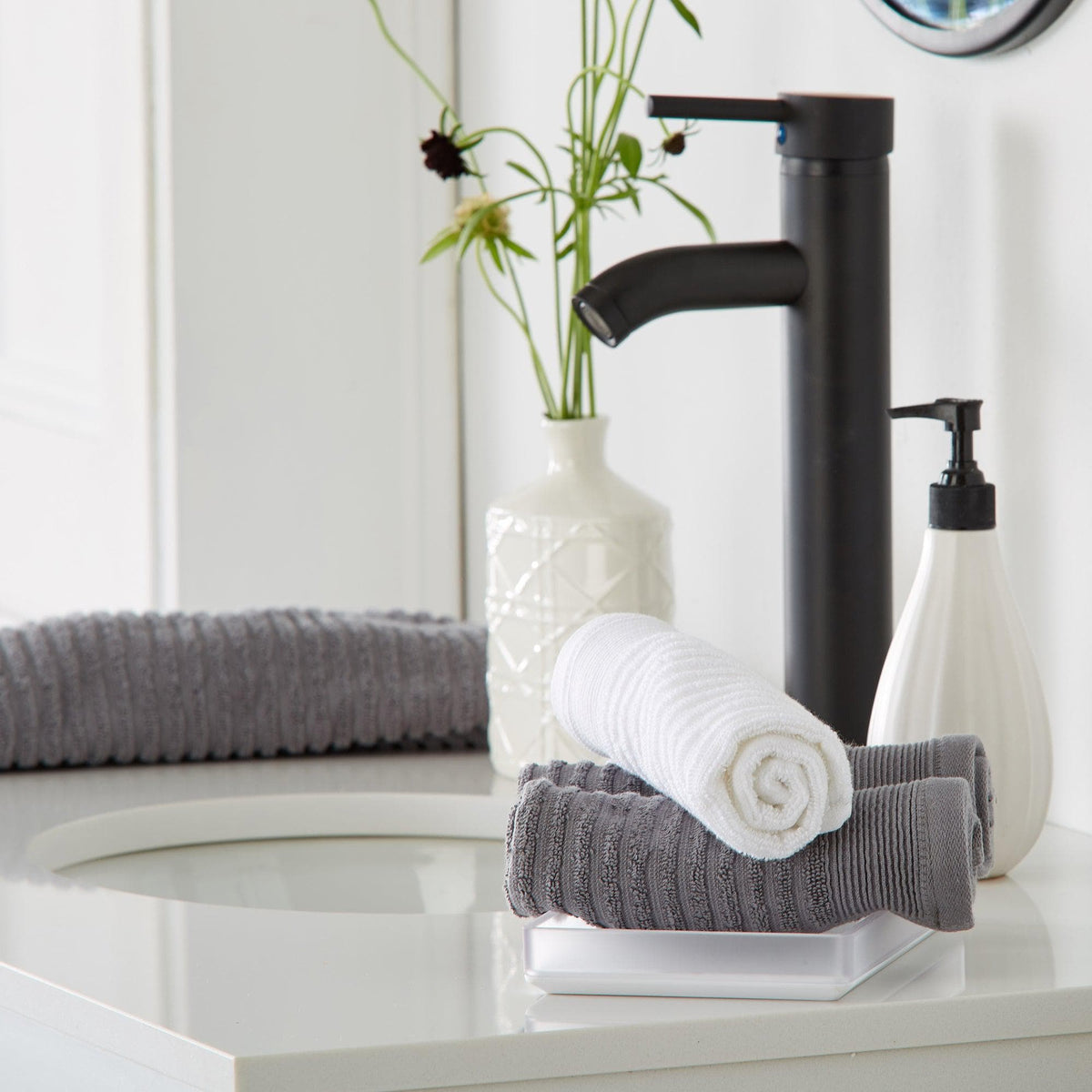 4 Pack Ribbed Hand Towels - Rori Collection